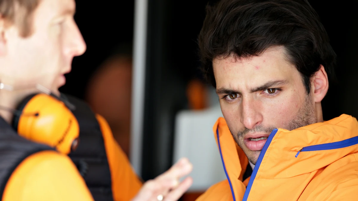 Carlos Sainz, con el equipo McLaren