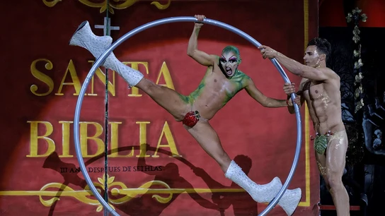 Imagen de Drag Sethlas, con la fantasía 'Si la tentación es hermosa imagínate el pecado' Imagen de Drag Sethlas, con la fantasía 'Si la tentación es hermosa imagínate el pecado'