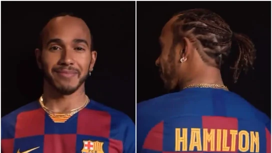 Lewis Hamilton, con la camiseta del Barcelona Lewis Hamilton, con la camiseta del Barcelona