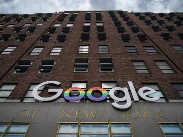 Fachada de la sede de Google en Nueva York Fachada de la sede de Google en Nueva York