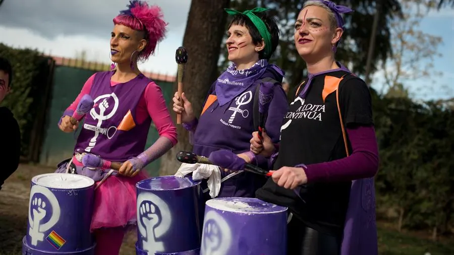  Imagen de varias mujeres en la marcha feminista celebrada en Verín, Orense.