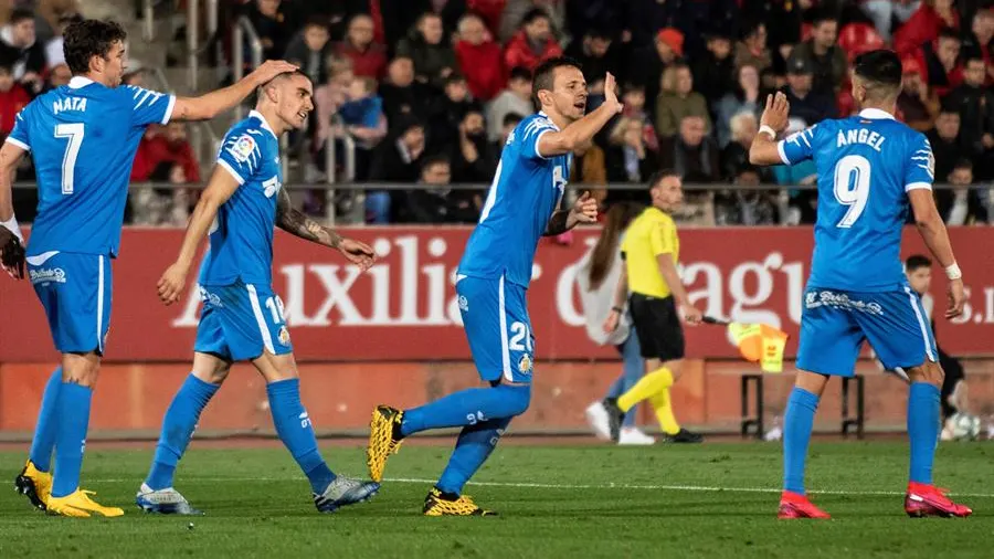 Los jugadores del Getafe celebran un gol