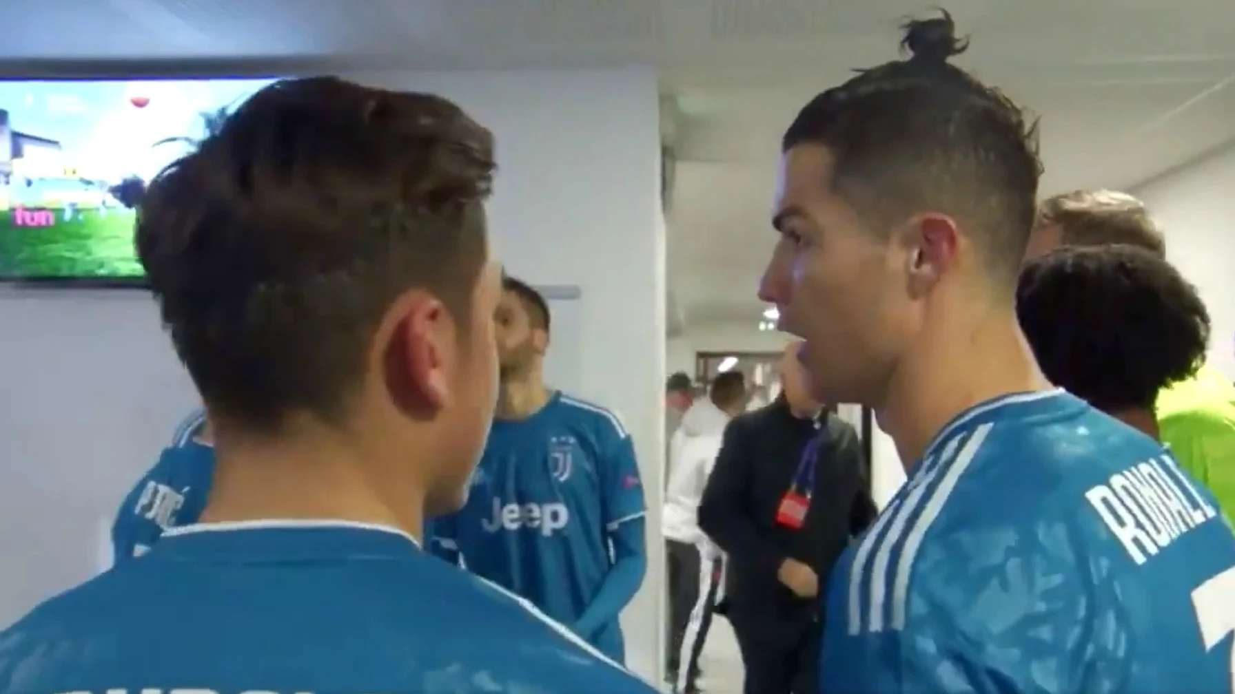 Cristiano Ronaldo, con Dybala