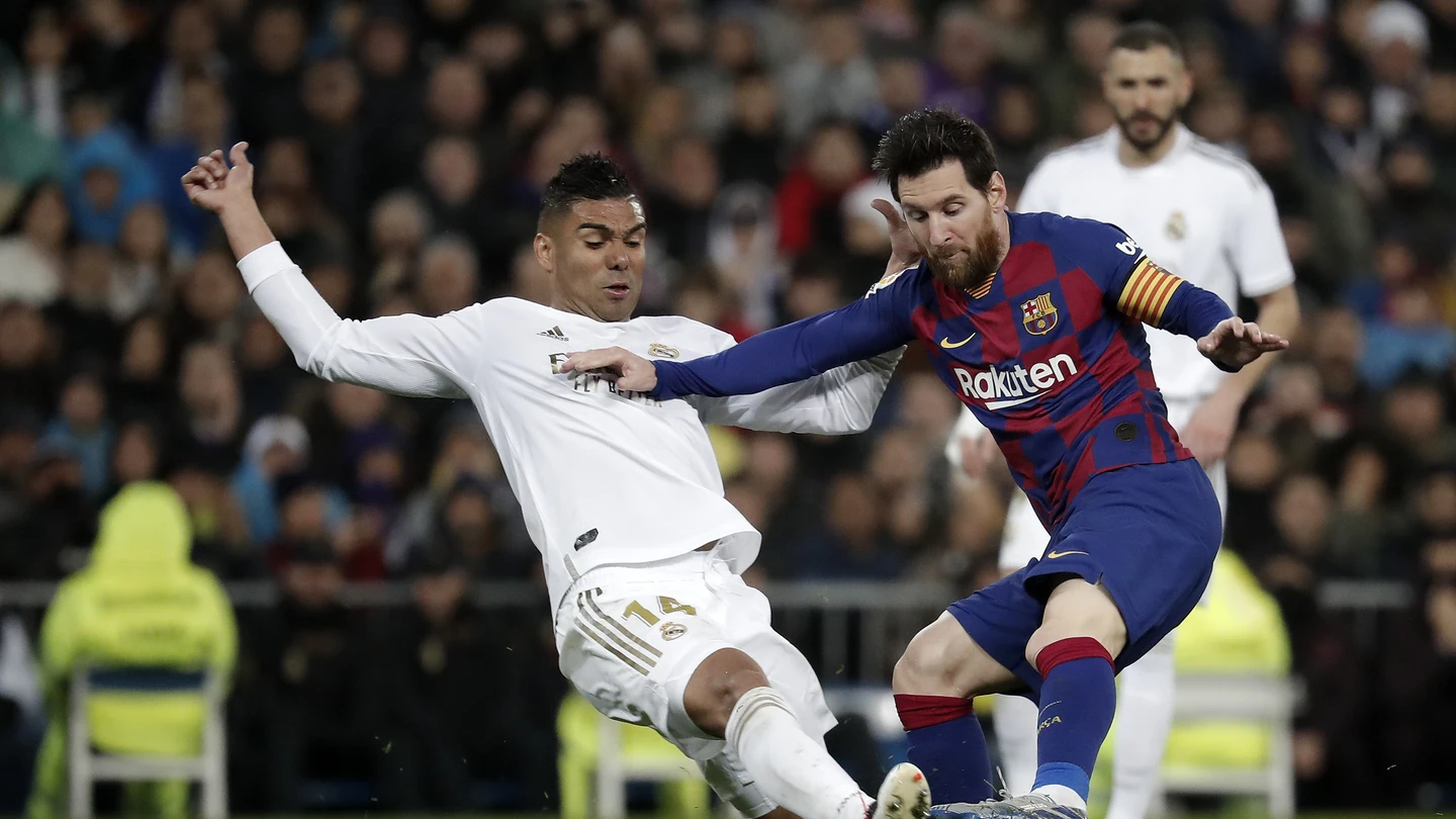 Casemiro y Leo Messi Casemiro y Leo Messi