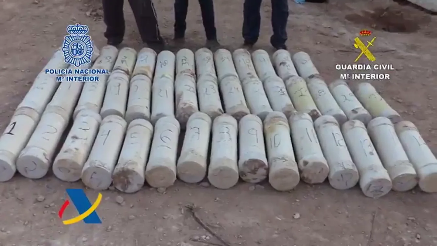 Desarticulada en Alicante una banda que introducía droga escondida en bloques de mármol Desarticulada en Alicante una banda que introducía droga escondida en bloques de mármol