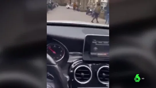 Detenido por conducir por una acera del Paseo de la Castellana Detenido por conducir por una acera del Paseo de la Castellana