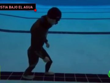 bajoelaguaJugones bajoelaguaJugones