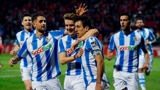 Los jugadores de la Real Sociedad celebran un gol. Los jugadores de la Real Sociedad celebran un gol.