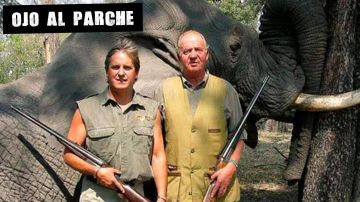 Juan Carlos de Borbón durante la cacería de elefantes en Botswana