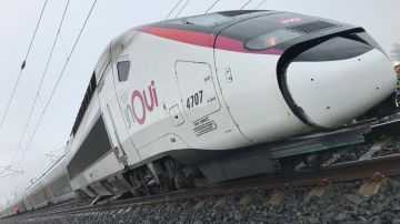 Una veintena de heridos tras descarrilar un tren de alta velocidad en Francia