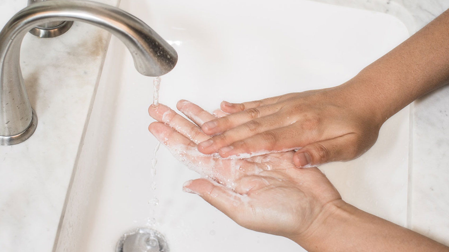 Lavando las manos