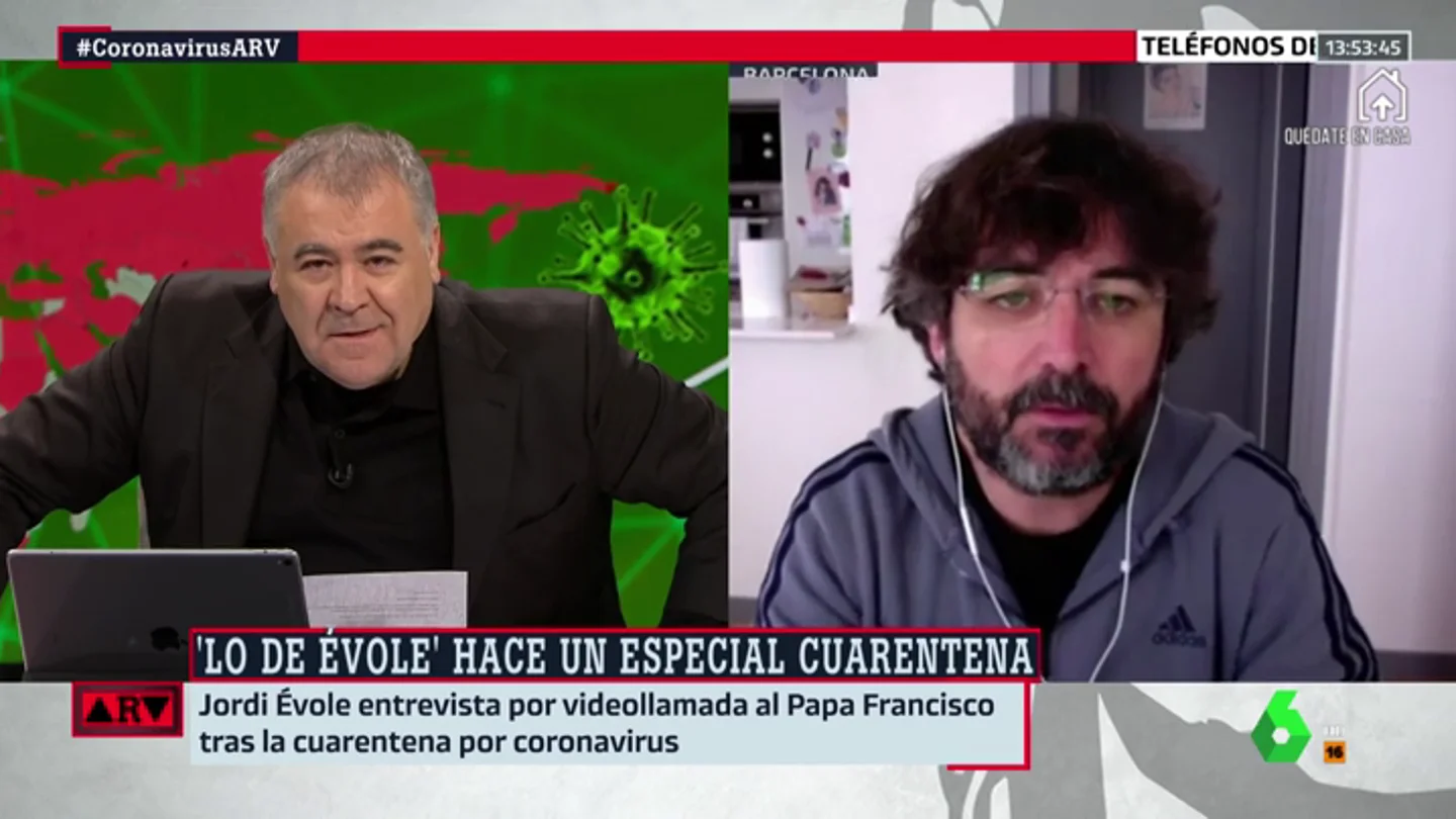 Jordi Évole cuenta cómo se gestó la entrevista por Skype con el papa Francisco: "De un día para otro, dijo que sí" Jordi Évole cuenta cómo se gestó la entrevista por Skype con el papa Francisco: "De un día para otro, dijo que sí"