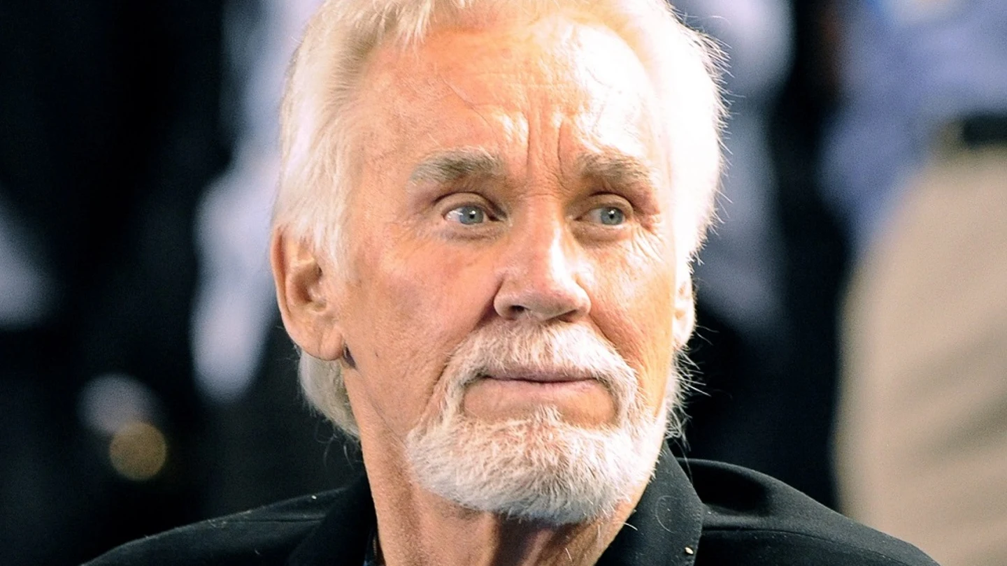Imagen de archivo de la estrella del country Kenny Rogers Imagen de archivo de la estrella del country Kenny Rogers