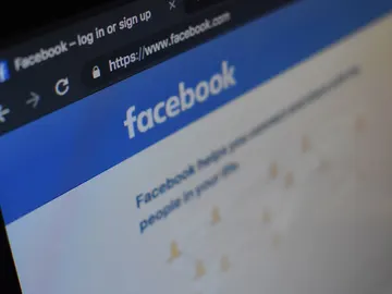 Facebook Facebook
