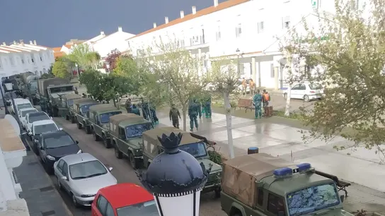 La UME ejerciendo labores de desinfección en Santiago de Alcántara La UME ejerciendo labores de desinfección en Santiago de Alcántara
