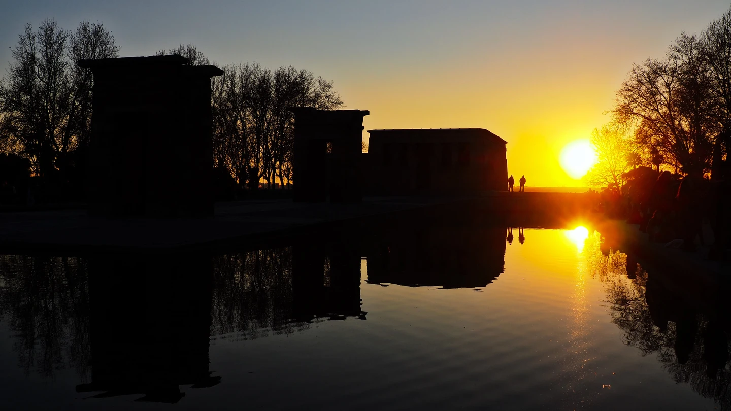 Cambio de hora: ¿A qué hora anochece y amanece ahora? Cambio de hora: ¿A qué hora anochece y amanece ahora?