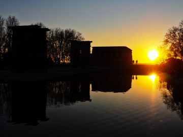 Cambio de hora: ¿A qué hora anochece y amanece ahora? Cambio de hora: ¿A qué hora anochece y amanece ahora?