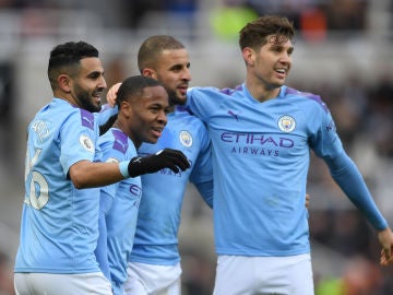 Mahrez, Sterling, Walker y Stones Mahrez, Sterling, Walker y Stones