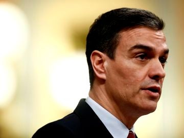 Sánchez defiende su gestión frente al coronavirus: "No ha habido ni un momento en el que las administraciones hayan dejado de actuar" Sánchez defiende su gestión frente al coronavirus: "No ha habido ni un momento en el que las administraciones hayan dejado de actuar"