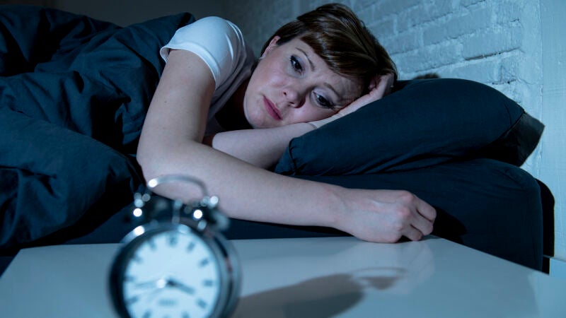 ¿Te sientes más cansado desde que empezó la cuarentena? Esto es lo que estás haciendo mal