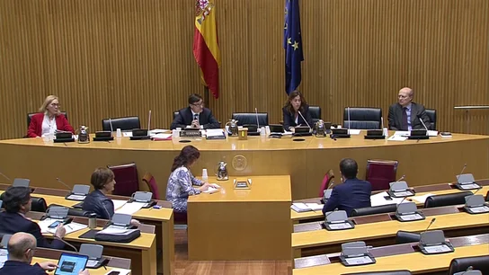 tensión comisión tensión comisión
