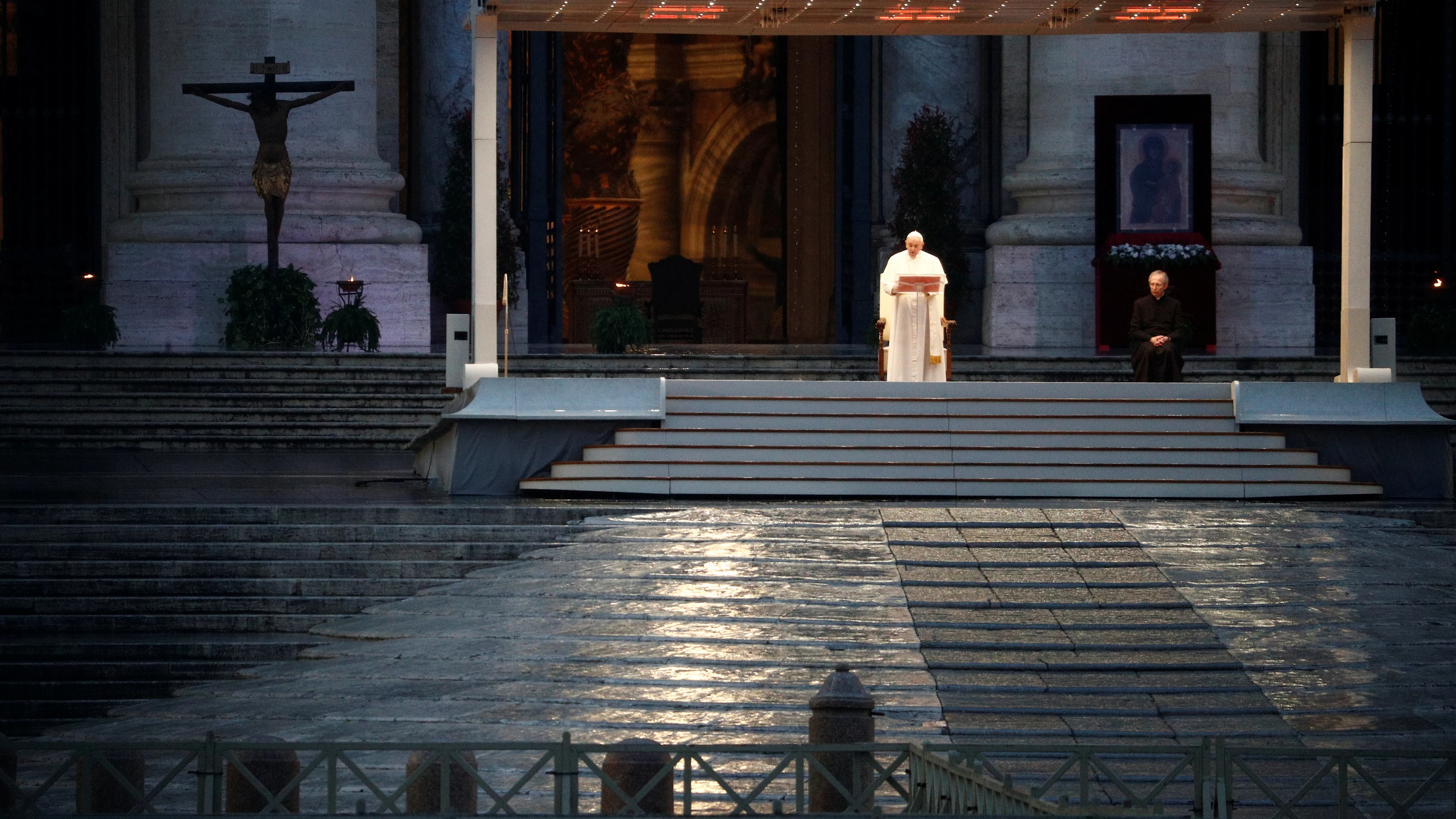 El papa Francisco, durante el 'Urbi et Orbi'