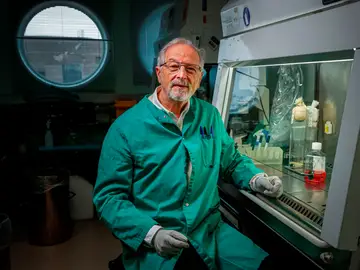 Luis Enjuanes, del laboratorio de Coronavirus del Centro Nacional de Biotecnología