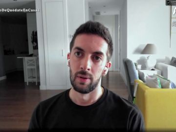 David Broncano relata el doble sufrimiento de perder a un familiar en tiempos de coronavirus: "Te rompe no poder gestionar el dolor con tu familia" David Broncano relata el doble sufrimiento de perder a un familiar en tiempos de coronavirus: "Te rompe no poder gestionar el dolor con tu familia"