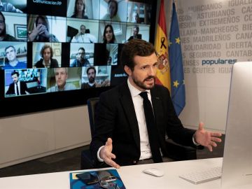 El presidente del Partido Popular Pablo Casado, durante la videoconferencia con la Comisión de seguimiento del COVID-19 del PP, el viernes en Madrid. El presidente del Partido Popular Pablo Casado, durante la videoconferencia con la Comisión de seguimiento del COVID-19 del PP, el viernes en Madrid.