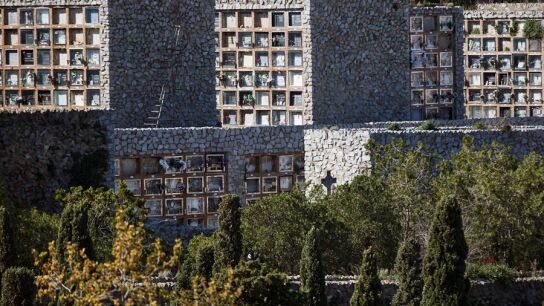  Vista del cementerio de Montjuic.