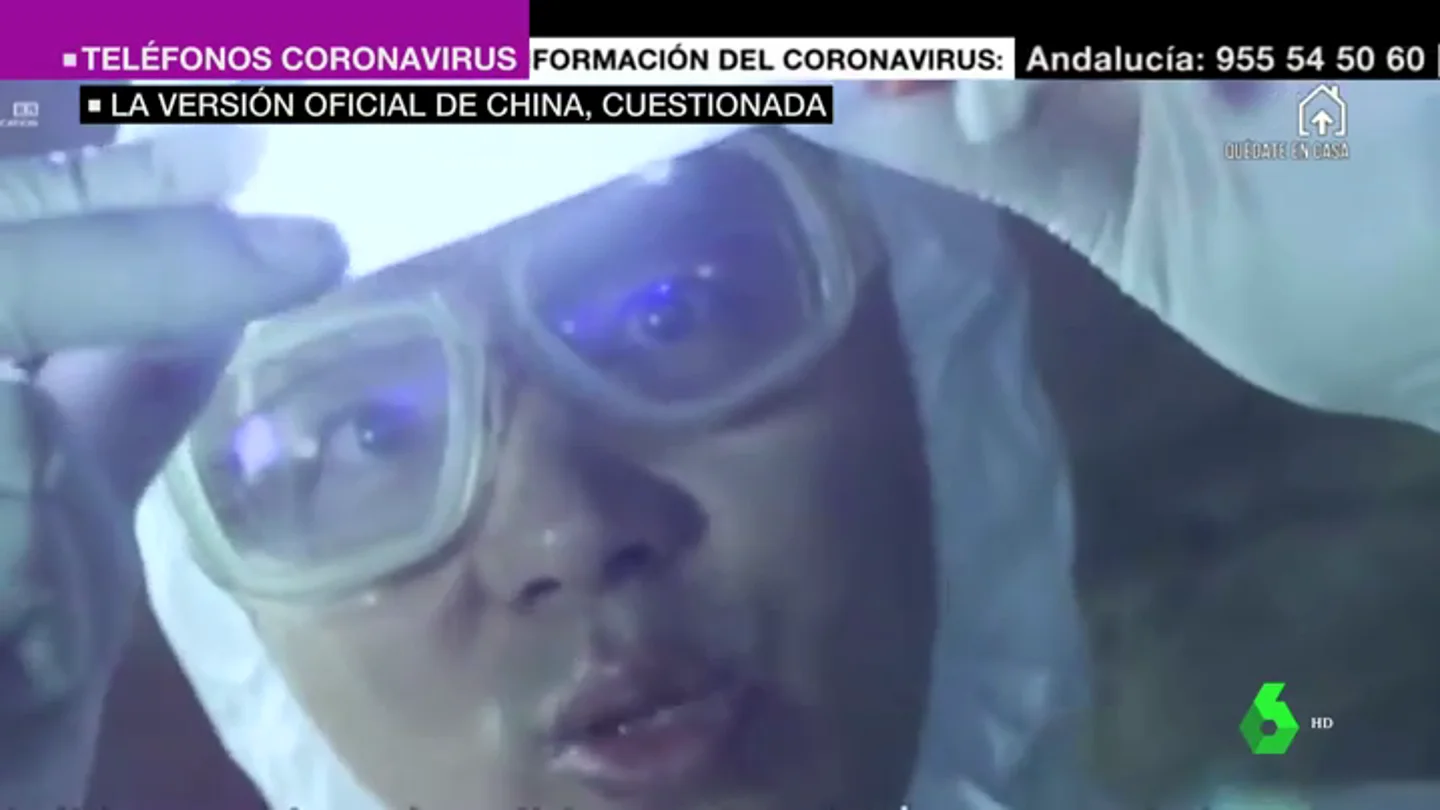 Las imágenes de un investigador del laboratorio de Wuhan experimentando con murciélagos en 2017 avivan la polémica sobre el origen del coronavirus Las imágenes de un investigador del laboratorio de Wuhan experimentando con murciélagos en 2017 avivan la polémica sobre el origen del coronavirus