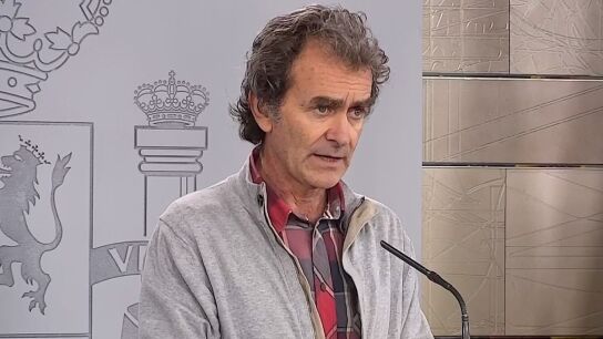 Fernando Sim&oacute;n comparece en rueda de prensa