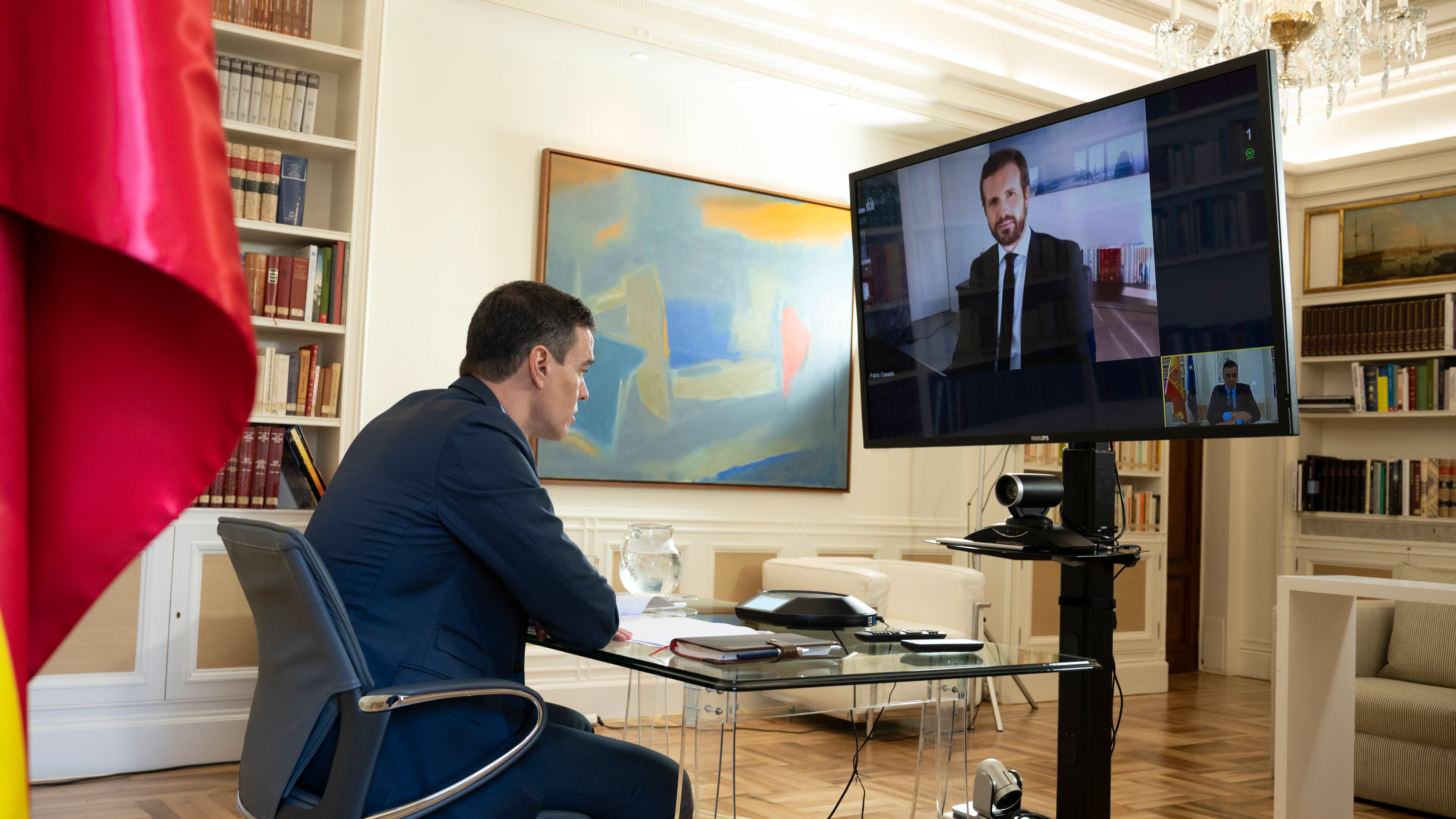 Pedro Sánchez y Pablo Casado, en su reunión telemática Pedro Sánchez y Pablo Casado, en su reunión telemática