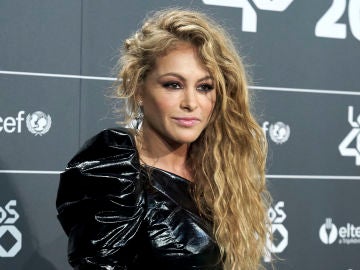 El vergonzoso comportamiento de Paulina Rubio en una videoconferencia durante el confinamiento por el coronavirus El vergonzoso comportamiento de Paulina Rubio en una videoconferencia durante el confinamiento por el coronavirus