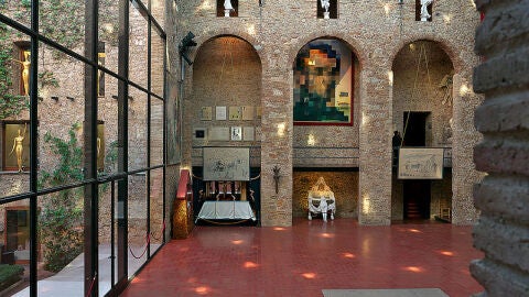 Teatro-Museo Dalí, Figueras