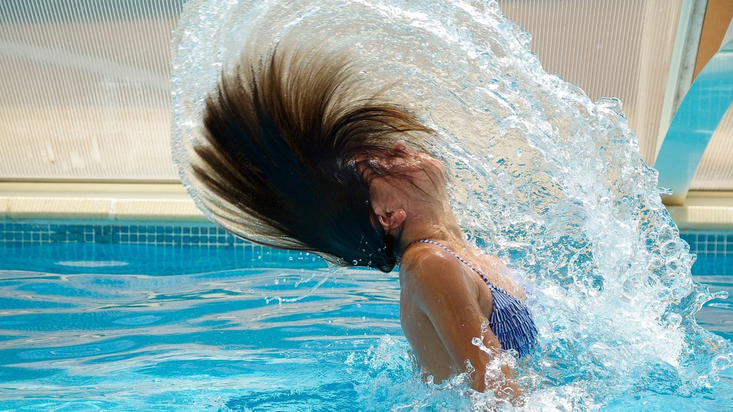 La evolución de la epidemia condicionará la apertura de las piscinas La evolución de la epidemia condicionará la apertura de las piscinas