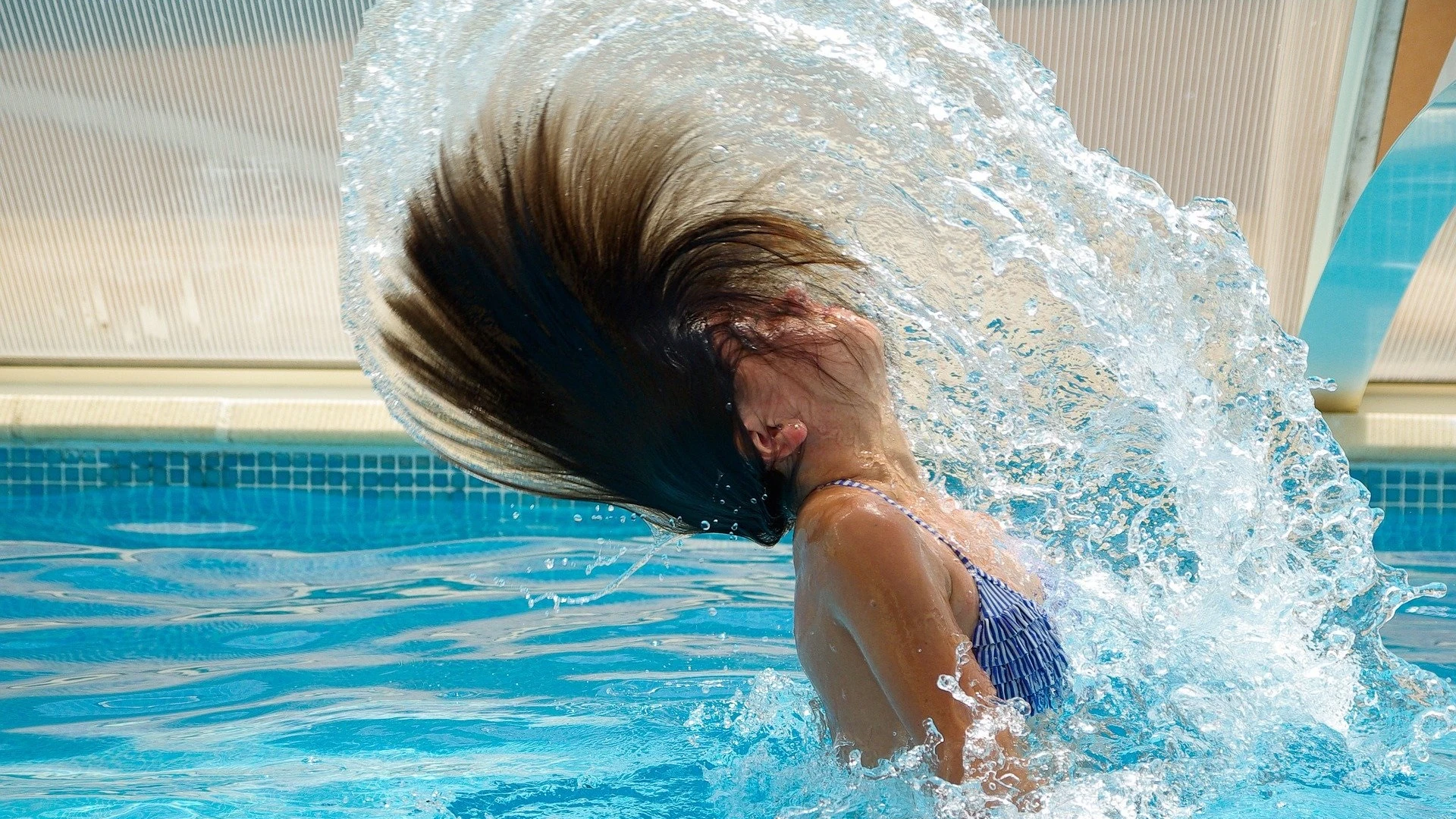 La evolución de la epidemia condicionará la apertura de las piscinas