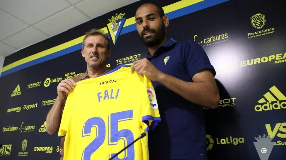 Fali, jugador del Cádiz