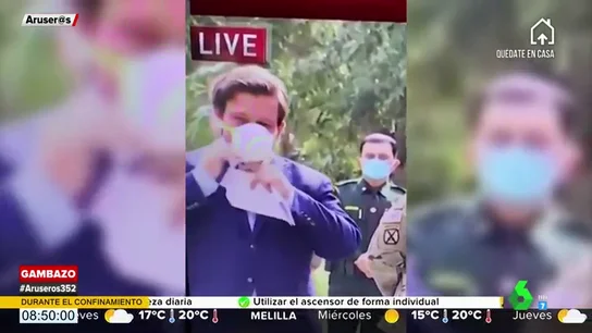 El momento incómodo del gobernador de Florida al ser incapaz de ponerse bien la mascarilla El momento incómodo del gobernador de Florida al ser incapaz de ponerse bien la mascarilla
