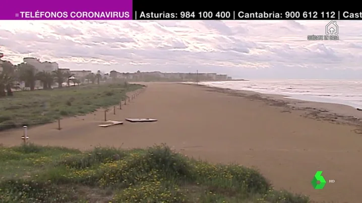 Controlar el aforo y la distancia entre toallas: las medidas para volver a la playa este verano