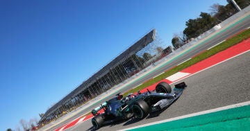 La F1 quiere regresar a las carreras cuando exita la opción.
