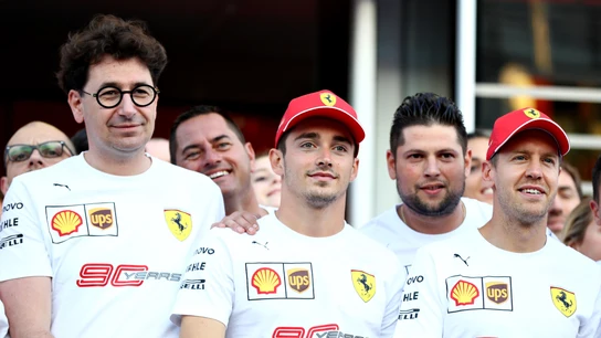 Mattia Binotto, Charles Leclerc y Sebastian Vettel Mattia Binotto, Charles Leclerc y Sebastian Vettel