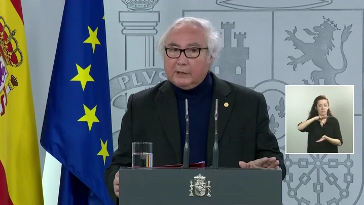 Manuel Castells