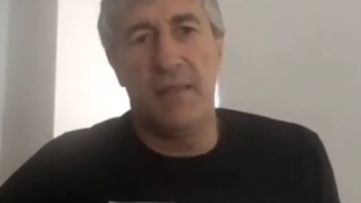 Quique Setién y su admiración por Johan Cruyff: "Dices 'host...', a mí lo que me gusta es esto" Quique Setién y su admiración por Johan Cruyff: "Dices 'host...', a mí lo que me gusta es esto"