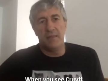 Quique Setién y su admiración por Johan Cruyff: "Dices 'host...', a mí lo que me gusta es esto" Quique Setién y su admiración por Johan Cruyff: "Dices 'host...', a mí lo que me gusta es esto"
