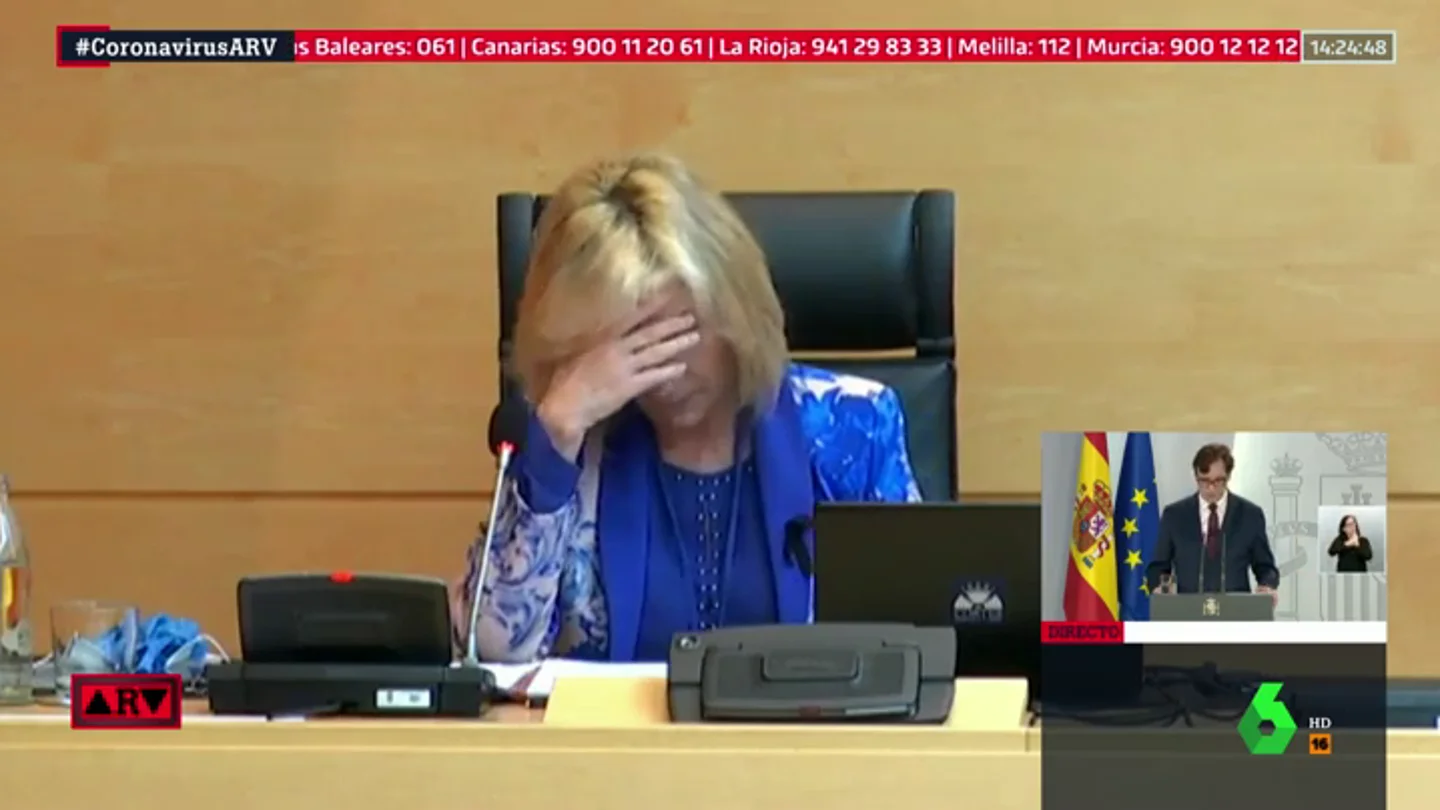 La consejera de Sanidad de Castilla y León rompe a llorar al recordar a los sanitarios fallecidos por coronavirus La consejera de Sanidad de Castilla y León rompe a llorar al recordar a los sanitarios fallecidos por coronavirus