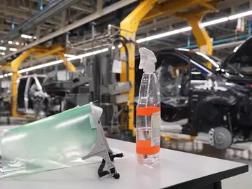 Medidas de higiene en una fábrica de automóviles Medidas de higiene en una fábrica de automóviles