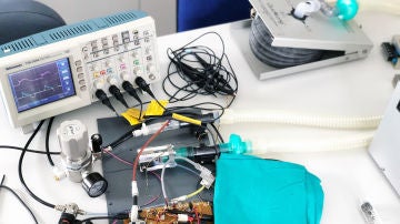 Un nuevo prototipo espanol de respirador para UCI en la crisis de la COVID 19