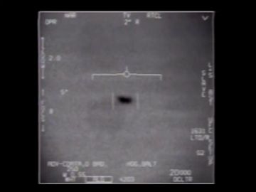 Los vídeos oficiales del Pentágono que muestran "fenómenos voladores no identificados" Los vídeos oficiales del Pentágono que muestran "fenómenos voladores no identificados"