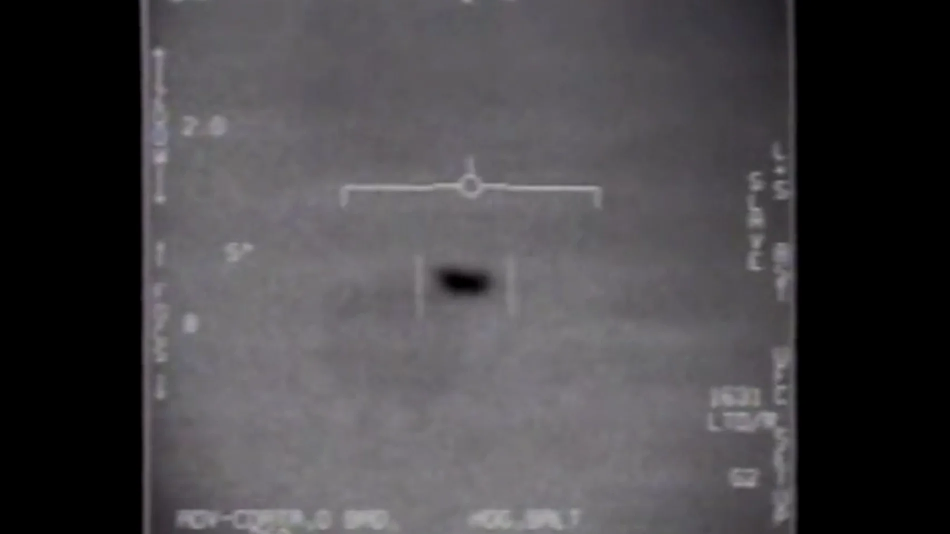Los vídeos oficiales del Pentágono que muestran "fenómenos voladores no identificados"